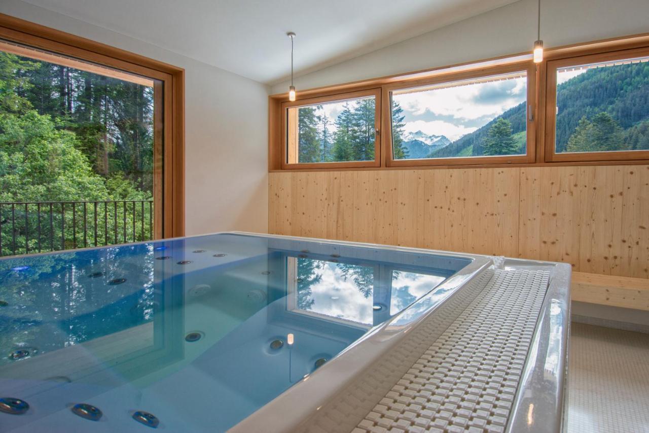 Campra Alpine Lodge & Spa Olivone Exteriör bild